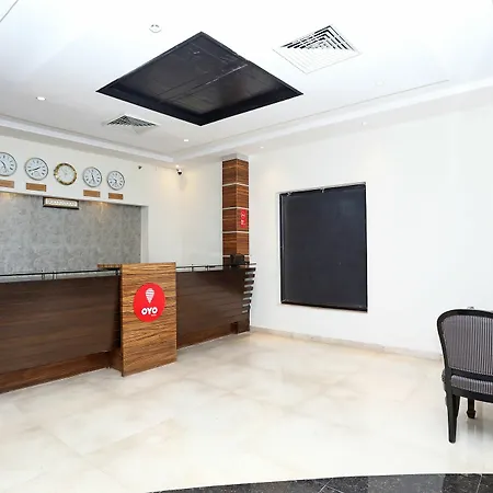 Oyo 9771 Hotel Glitz Westend Inn-2